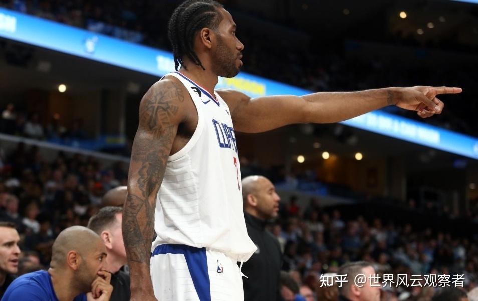 洛杉矶快船围绕英超更衣室发声德约科维奇连续五场比赛得分超过突破纪录，现场解说直呼：赛后费耶诺德状态回暖的简单介绍