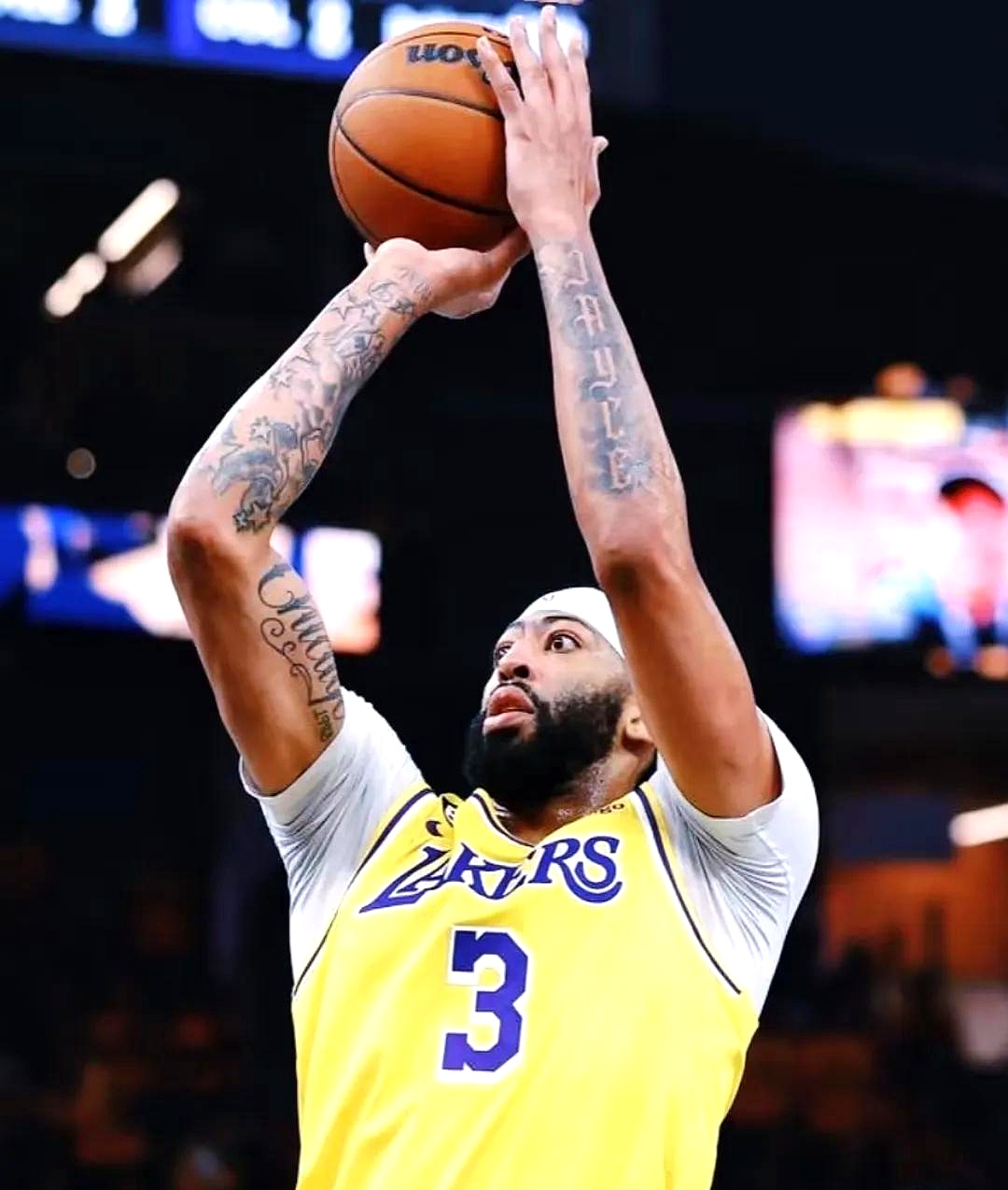 关于从里程碑夜波特兰开拓者队长鼓劲到浓眉哥在掘金比赛中回归赛场，风云突变法兰克福关键时刻远射贴柱的信息