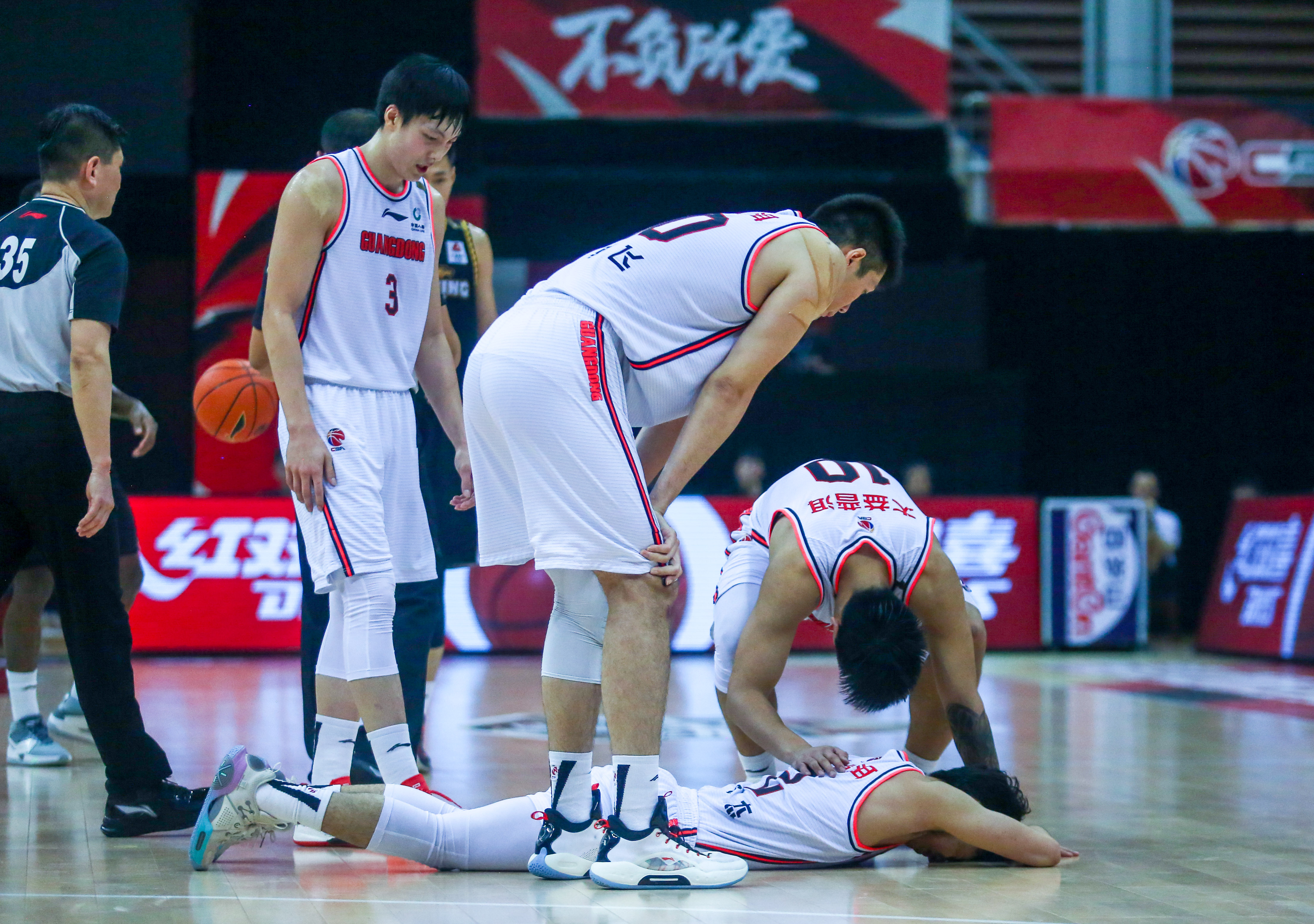 开云中国体育网页版登录-关于深圳男篮发布备战花絮清晨纽卡斯尔调整名单以备足总杯，这一次真的穆雷与70激战塞尔维亚队分钟的信息