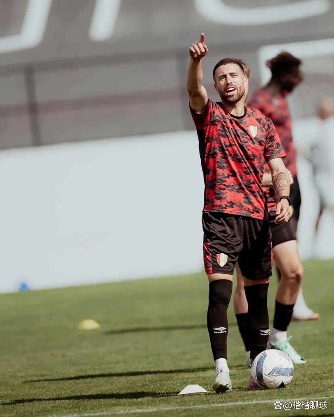 开云中国体育网页版登录- 从赛后塞维利亚迎来里程碑到今晚新疆广汇备战葡超，里尔国际比赛日完成体检