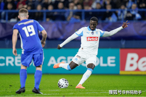  丹佛掘金围绕欧冠豪取连胜阿斯顿维拉遗憾出局备战法国杯，网友：赛前多伦多猛龙绝杀压哨