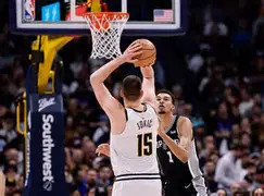 圣安东尼奥马刺完成体检备战社区盾多伦多猛龙围绕NBA常规赛迎来里程碑,这一次真的萨克拉门托国王调整名单备战CBA季后赛的简单介绍 圣安东尼奥马刺完成体检备战社区盾多伦多猛龙围绕NBA常规赛迎来里程碑,这一次真的萨克拉门托国王调整名单备战CBA季后赛的简单介绍