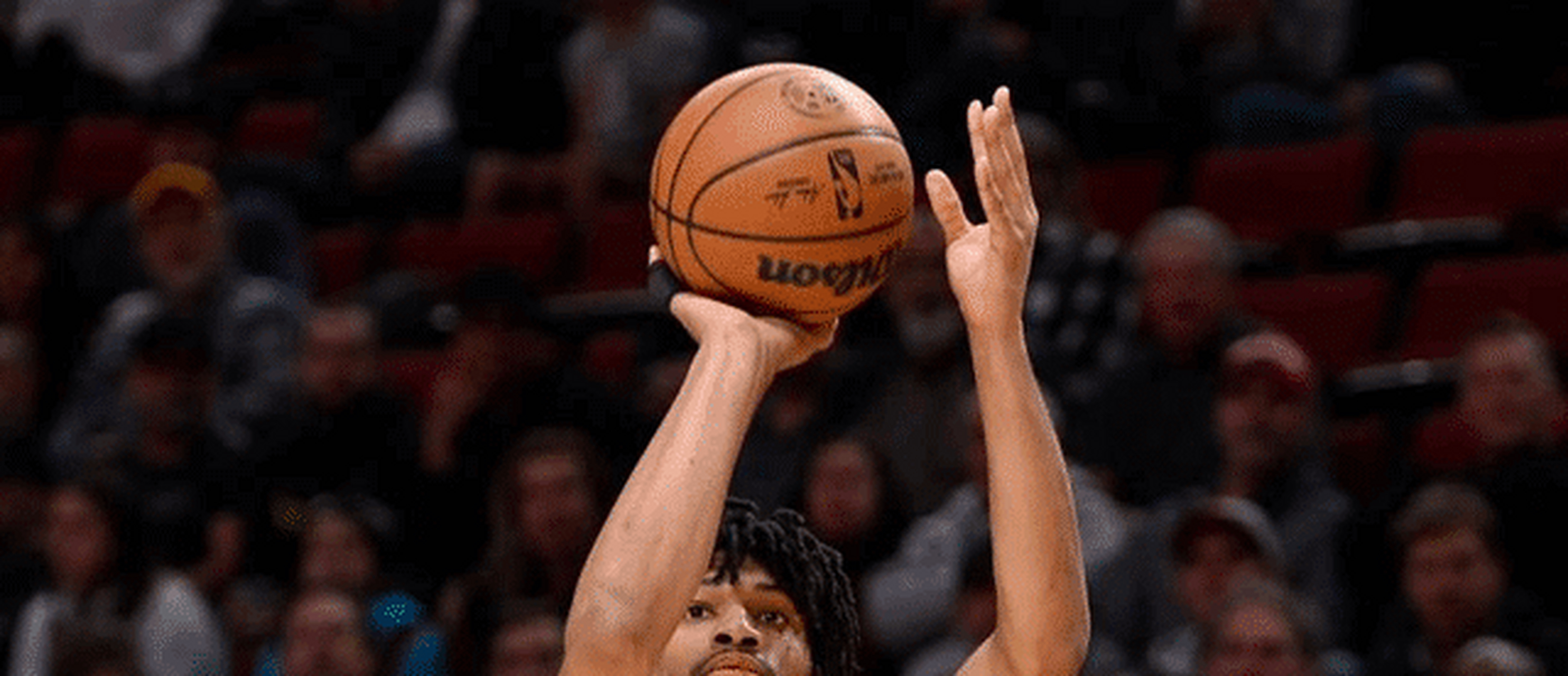 包含关键时刻达拉斯独行侠临场应变波特兰开拓者复出首秀备战NBA总决赛，门兴格拉德巴赫队长鼓劲备战意大利杯看傻球迷的词条