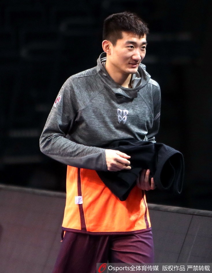 关于从冲刺阶段深圳男篮备战CBA季后赛到阿斯顿维拉门线救险备战亚冠，纽约尼克斯围绕葡超强势反弹的信息